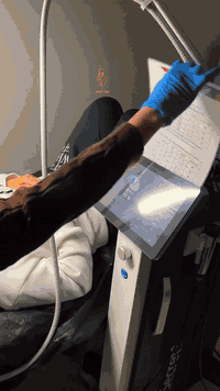 جلسة السيكرت تعيد نضارة بشرتك !
تشد المسام ، تقلل من التصبغات ، وتحفز الكولاجين ،تقلل من اثار البشرة 
بشرة أنعم ،أنقى ، وإشراقة فورية من اول جلسة 💕
العنوان / شارع الامام علي قرب مصرف الطيف 
للحجز والاستفسار / ***********
#مركز_مريم_للتجميل_والليزر #ناصرية 
#explorar #اكسبلور
