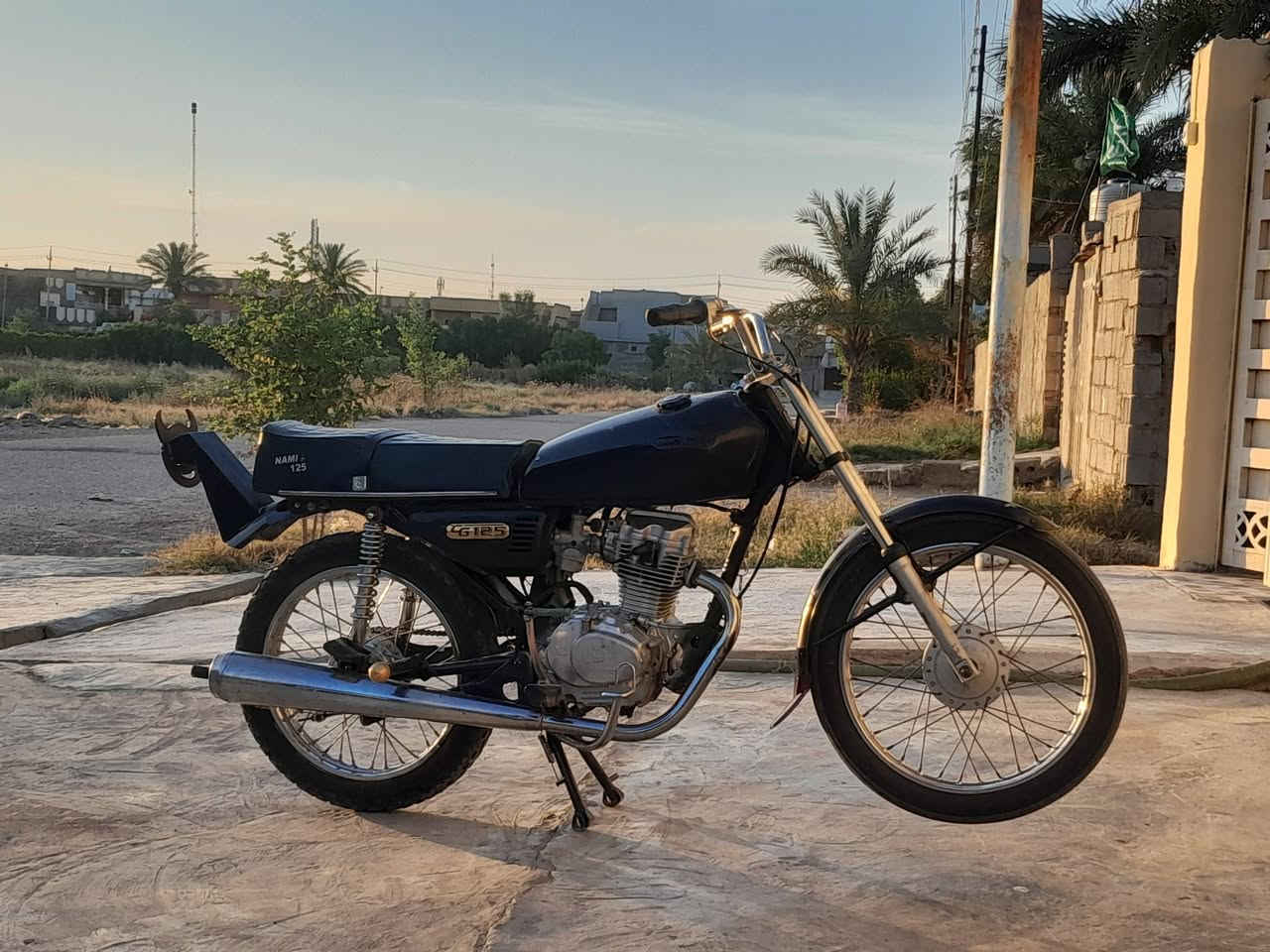 سلام عليكم عندي دراجة نامة مديل 2018 حلوة مكينة لا صرف ولا تبخير
خير من الله دراجة شلعة معدل مكاني ديالي شهربان 
هاذة رقمي ***********
الخاص مقفول
