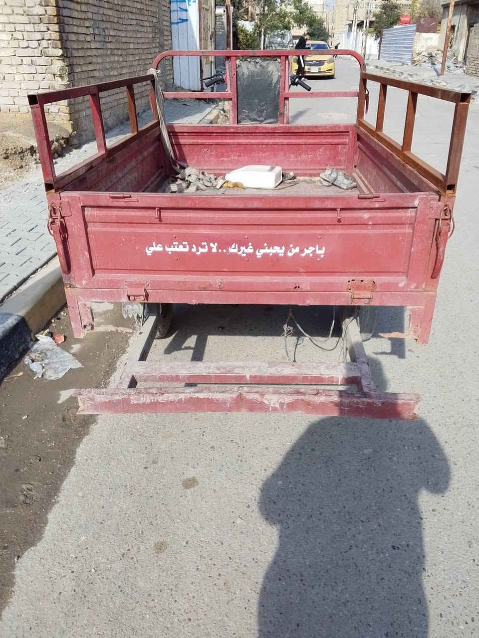 السلام عليكم ستوته دايوان للبيع الموديل 18  السعر750  بغداد الحسينيه الراشديه الرقم *********** وراق اصولي
