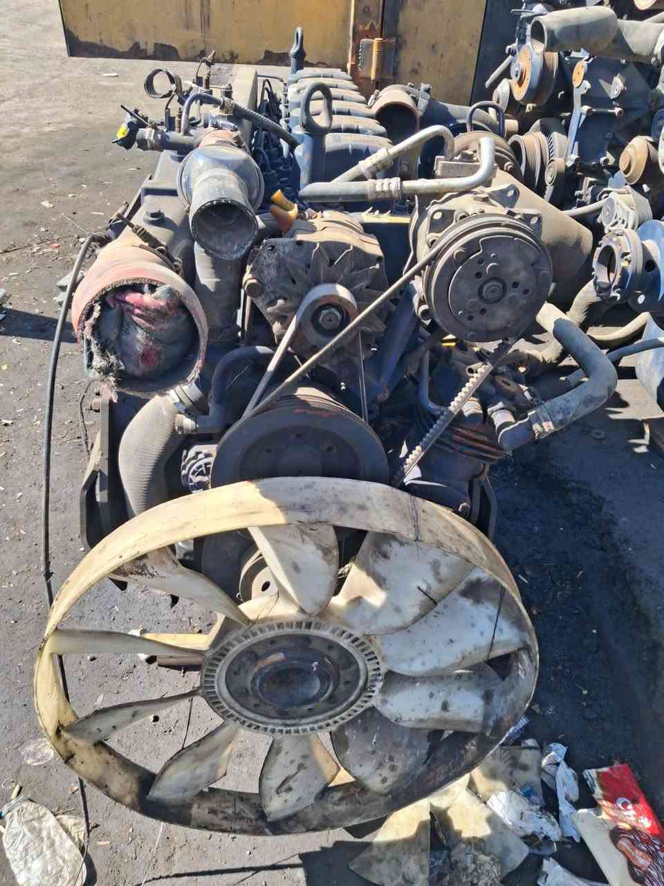 شتايرات 12 والف حاويه ***********
