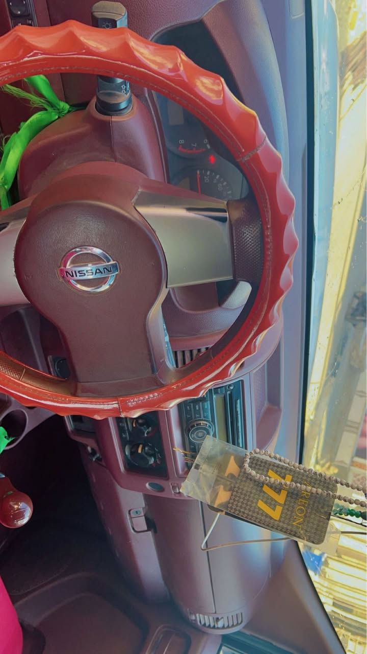 السلام عليكم نيفاره 2011 رقم سليمانيه مكلف بلنشر رقم صاحب السياره ***********
