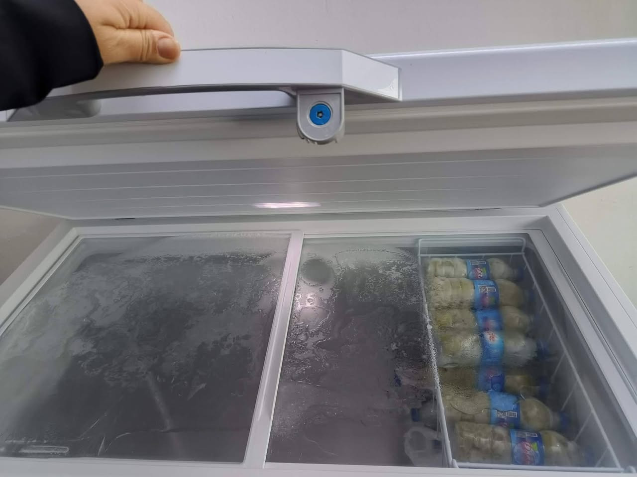 للبيع اكتب اسعار الي شراي تدخل خاص
مجميدة ٣٥٠ قفل ثلاجة ٣٥٠ براد ١٠٠ قفل


**إذا كنت صاحب هذا الإعلان وتريد حذفه لأي سبب، رجاءا أرسل رسالة إلى الدعم الفني**