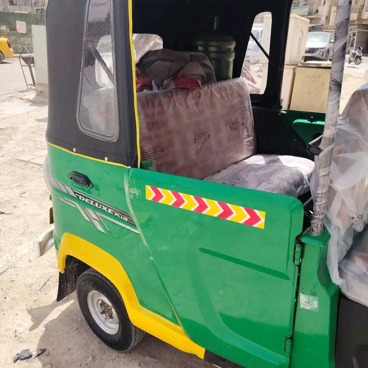 للبيع تكتك تي في اس موديل ٢٢ رقم بغداد السعر ٨٠٠٠ المكان بغداد الشراي يتصل على ***********
