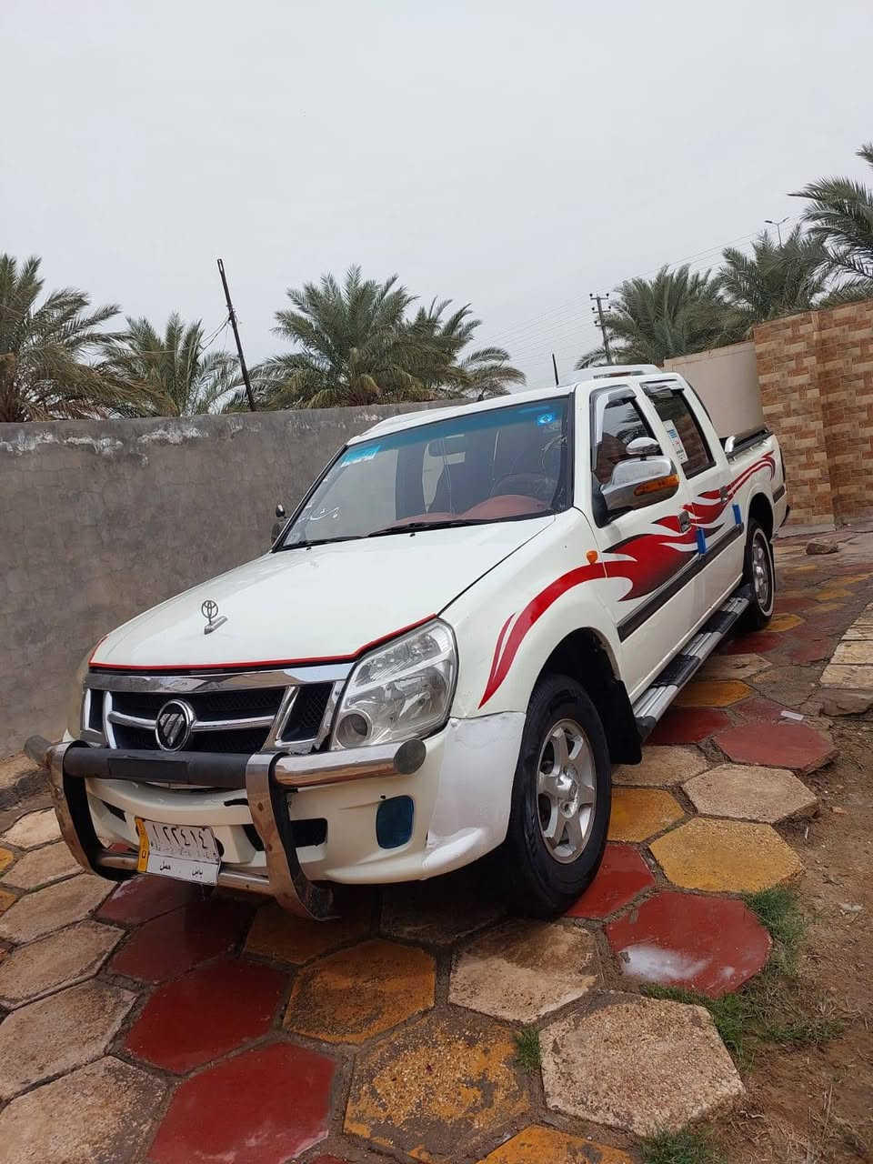 سلام عليكم فتون 2013 رقم بابل حره مداور ثاني يوم هزه وسنويه مجدد لل2030  كير اوتوماتيك ترايك للبصره سياره جاهز عل اخير حبايه مابيه نقص برغي مكفوله مابيه كل نقص مال جناي السعر 53 بيه مجال بصيط الشراي يتصل غير متواجد عل فيس الرقم *********** مكاني نجف ناحيه الحريه
