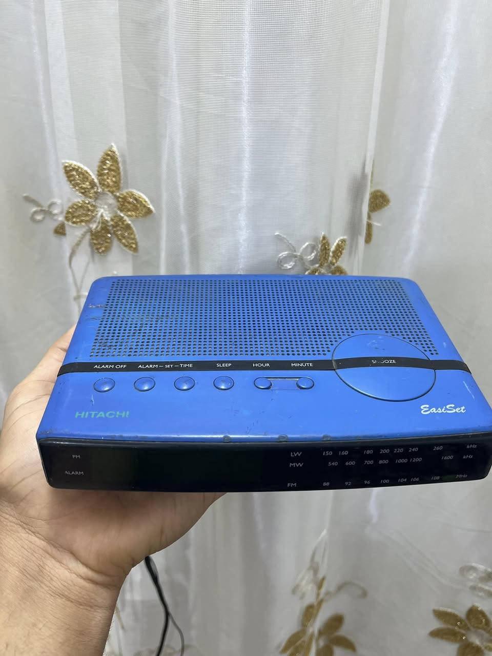 راديومكتبي ثلاث موجات
fm/mw/lw 
منبه وساعه رقميه


**إذا كنت صاحب هذا الإعلان وتريد حذفه لأي سبب، رجاءا أرسل رسالة إلى الدعم الفني**