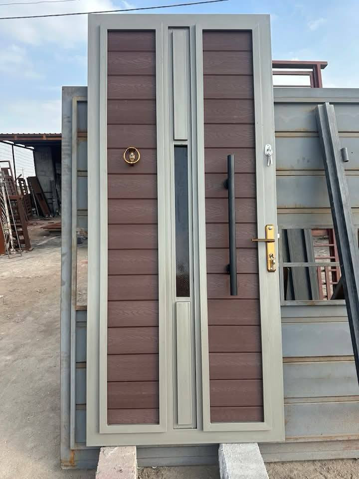 سلام عليكم حداد باب شباك كرفانات سقايف جملونات حداده عامه كربلاء المقدسة حي الصناعي ***********
