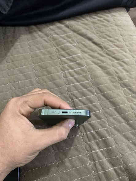 ايفون 13 برو فقط بطارية ٩٢ الجهاز مكفول وين ميعجبك افحص نضافة ١٠٠٪؜ مكاني الراشدية السعر ٥٢٥ ***********
