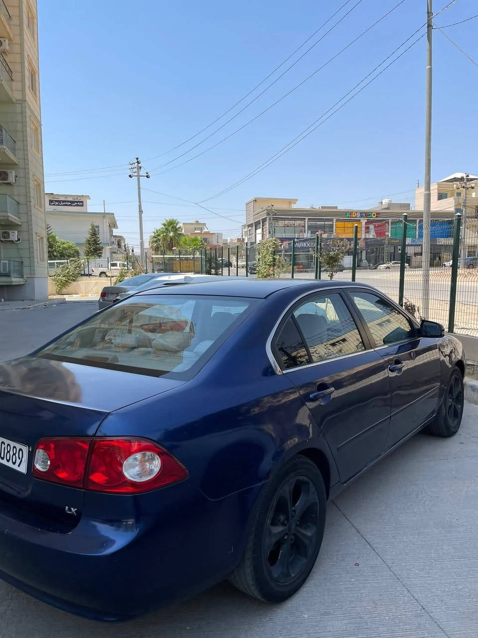 سلام عليكم للبيع السعر 90 وبيها مجال
***********
