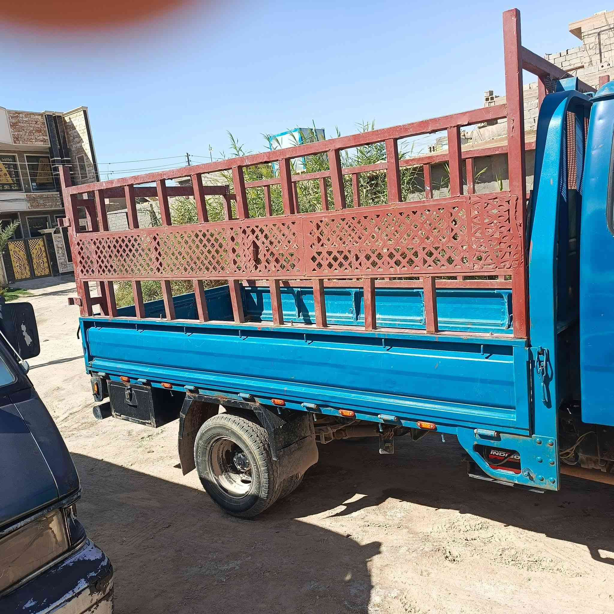 السلام عليكم
من رخصت مدير الكروب المحترم 

للبيع كيا فحل ٢٠٠١ انبار مشروع وطني المكان الفلوجه 

***********
***********
