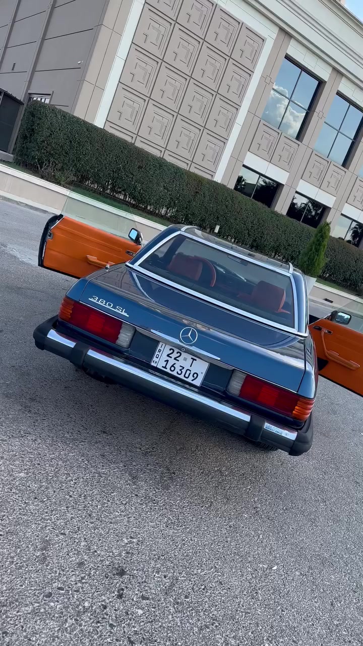 مرسيدس SL380 1984 للبيع صبغ عام جمالي بدون حادث
سيارة ٨ سلندر 
صدر و حدادية جديد 
تخم تاير جديد
كهربائيات مضبوط و كلشي شغال 
الغرفة جديد  و لون مميز 
سيارة كشف و جامبو
مكان سيارة اربيل 
للاستفسار واتساب ***********
