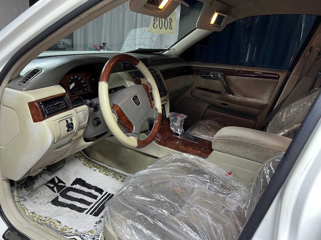 مەلیکە بڕاوە بڕاوە
شتی پاکک
مەکینە ١٧٥ گەورە بی دیلکۆ لێدان بە شەرت
٢ دوگمەی تڕاکشن
پیش کریستاڵ،دوا کریستاڵ،تەعدیل سورعەو شاشە
تەبرید ساردی بەسراوە مەزبوتە
تەبرید گەرمی بەسراوە 
ناو زەرد،ABS مەزبوتە بە شەرت
گێرو مەکینەو تەقەو رەقە بەشرتی ١٠ فیتەر
٢٠٠ هەزار رۆشتوە  هەمو گیانی ئیشەکات
٤ تایەو ویلی حەسی لۆکک
لە رەسمە جۆنە روبەرو جوانتر.
سعری:٣٧ گەڵاو کەمێک مەجال
ژم:***********
