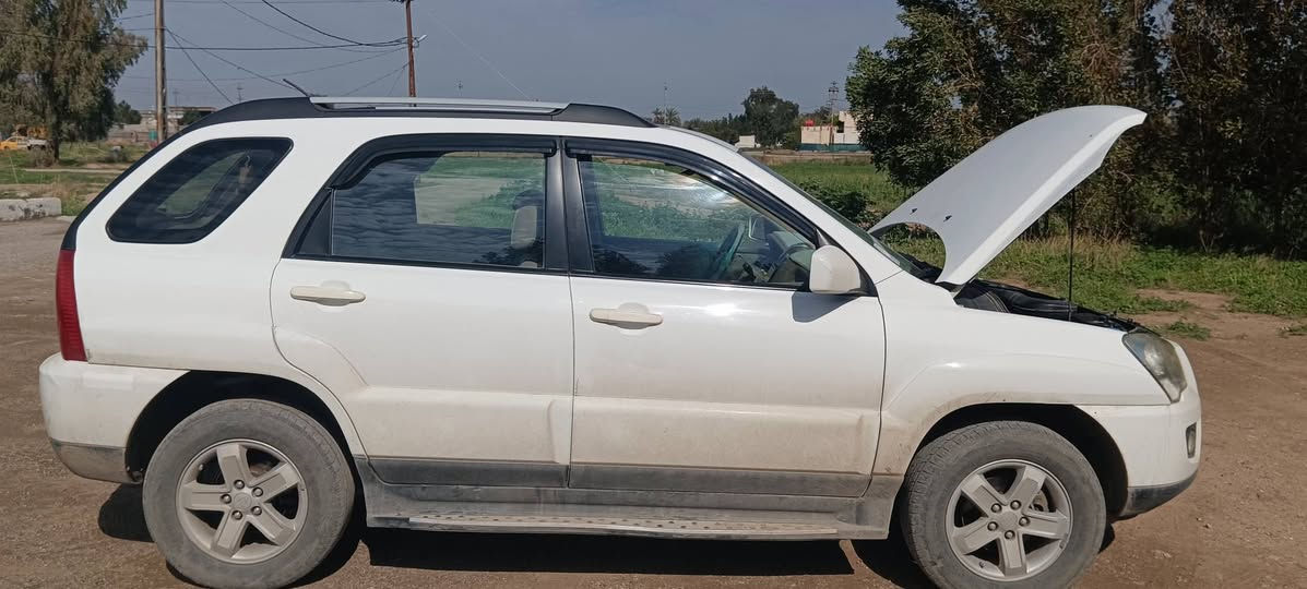 السلام عليكم كيا سبورتج موديل 2009 لون ابيض كامله اي نقص مابيهه داخل بيجي رقم شمالي سليمانية للبيع128 او مراوس 
***********
