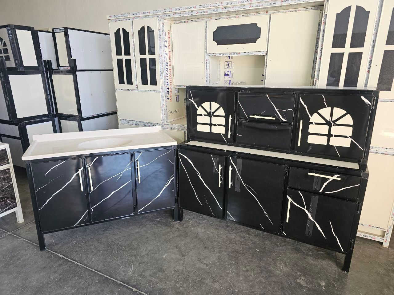 ما عليك بس  احجز والطلب يوصل لباب بيتك 🤗🌹🤗..
كاونتر ارضي وملحق مترونص مع  سنك متر و20 مرمر
💥 (المنيوم سوكي)💥

كاونتر مترونص ارضي وملحق مع سنك متر و٢٠ مرمر .


**إذا كنت صاحب هذا الإعلان وتريد حذفه لأي سبب، رجاءا أرسل رسالة إلى الدعم الفني**