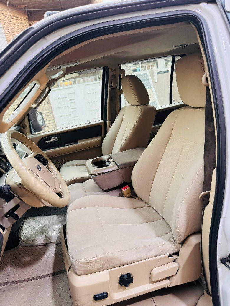 السلام عليكم
فورد اكسبدشن للبيع
موديل 2011
خليجي
رقم بغداد الجديد الدولي باسمي هزه جديده
السيارة حلوه وناعمه
بيها منظومه غاز  80  لتر
السيارة جاهزة
محرك 8 سلندر جديد قبل كم شهر بدلته
تبريد شغال
صدر أمامي جديد حداديه خلفيه جديده
تخم تاير جديد
مواصفات تحكمات ستيرن جهتين
اشاره بالمري
شاشة كامره
بيها صبغ جاملغ أمامي أيمن + جزء من البنيد طخه خفيفه
بدون دواخل
صور السونار بالمنشور
السعر 115 $
ماكو هيج سعر
مكان السياره بغداد / الكرخ
للاستفسار
 ***********
