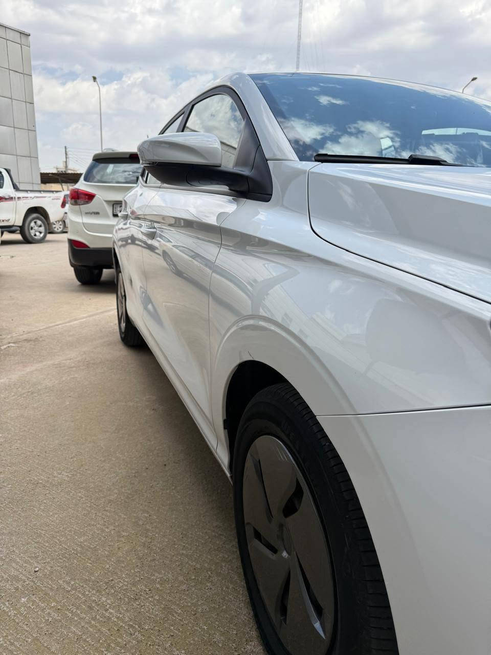 MG3 2025 
شەریکەی هەولێرە
اتماتیك
کلین ،بێسبوغ ،تەنها یەك پارچەی کەمێك PDR ی هەیە بەڵام زۆر جوان چاکراوە دیارنیە تەنها لە فەحس نەبێ
ڕۆیشتن / 42  هەزار
سەیارەکە نموونەیە لە جوانی 
تحویل و غەرامە و هەموو شتی بەشەرتە
سعر / 104 وەرقە 
شوێن / هەولێر
*********** واتساب
*********** واتساب أربيل, العراق
