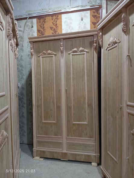 شغل درجه اولى حسب الطلب كناتير ابو البابين وأبو ثلاثة أبواب  وابو الاربعه وأبو الخمسه متوفر حسب الطلب العنوان  شارع ابو القاسم بساحه معمل ومعرض نجاره بابل 🇮🇶 الاتصال ***********
