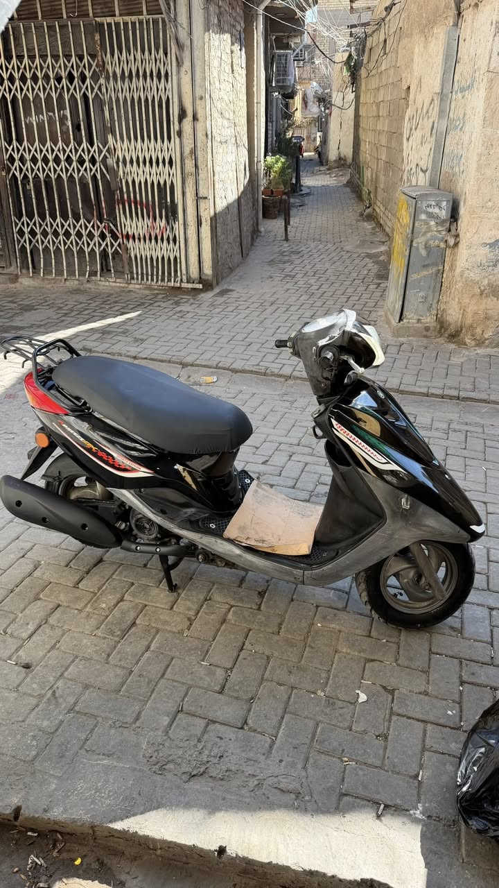 سلام عليكم متاح ببغاء دراجه لوك بلكارتون جديده كلش شخط واحد مابيهه دراجه كلشش كلشش جديده كفراتههه نضافتهه 100‎%‎  مكينه شرط خرسسه ونكره وحده تشتغل ابيعلك انضف من رمبه  بهواي 
سعرهه. مليون و100 بيهه مجال قليل كلشي اكو بل سوك مكاني بغداد الكفاح ***********
