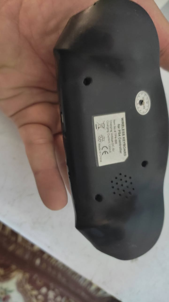 السلام عليكم
كيبورد وباور بنك خاص بجوستك بلي 4 
سعر القطعتين 20الف


**إذا كنت صاحب هذا الإعلان وتريد حذفه لأي سبب، رجاءا أرسل رسالة إلى الدعم الفني**