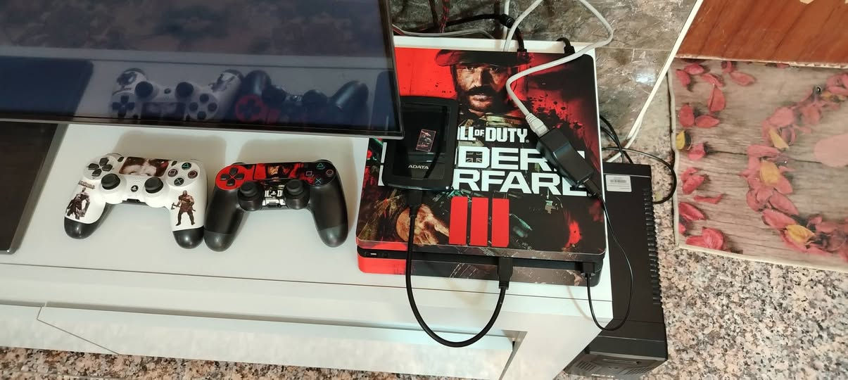 تجميعه كامله سلم مهكر نظام 
11 ذاكره واحد تيره  + هارد 2 تيرا + يوبي اس الاونلاين+ جوستك عدد 2 + كيبل شحن السعر 420


**إذا كنت صاحب هذا الإعلان وتريد حذفه لأي سبب، رجاءا أرسل رسالة إلى الدعم الفني**