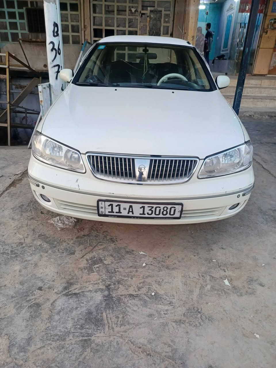 السلام عليكم نيسان سني موديل 2005كير عادي سياره جاهزه صدر امامي خلفي جديد تبرد.تتفئا السيار جارده الصبغ.السعر85وبيه مجال الرق***********
