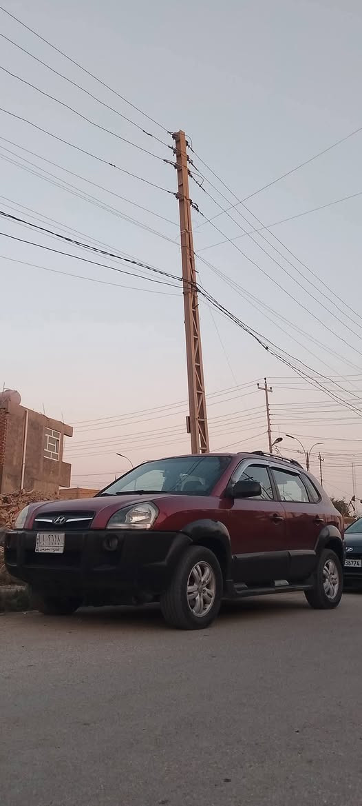 السلام عليكم
هيونداي توسان🚗
موديل:2008🥳
وارد: خليجي✅
حدادية جديدة ✅
كهربائيات ما بيها اي نقص✅
محرك و گير اداء+ ضمان (زيت موريس+ماء راديتر زيتي)✅✅✅
گير عادي بلاد✅
راديتر جديد✅
جام  تحكم كهربائي✅
تبريد  ثلج🥶❄️🌬️
شاشة📱اندرويد✅
عبوة كاملة جديدة✅
كاميرا أمان(داش كام)✅
السيارة على وضعها و ادامة اول بأول(جناي)👍✅
جيلاتين قطعتين👍
تحويل ثاني يوم+ لوحات انگليزي الجديدة✅
مكان السيارة: السماوة/ الخضر 
السعر: 85 ورقة.
للإستفسار/***********
او مراسلتنا على الخاص🌹
