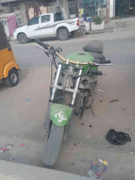 كاوسكي 636 متروكه البيع دفعه تشتغل مال لعب اوراق كامله كوم حديد ابيع يراد دسك خلفي وهسة شغاله بس صار فتره تاركها سعرها 1500 أو مراوس حسب قناعه مكاني بغداد سبع قصور ***********
