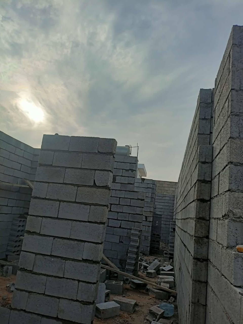 كادر بناء متفرغ حاليا شغل هندسي انجاز سريع وزن صونده  ***********
