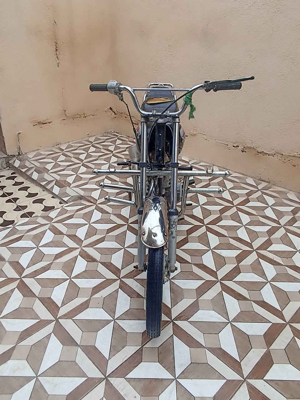 سلام عليكم دراجه نامه موديل 18 اورق موجود سعر 275 وبيه مجال اذا شراي طب خاص مكاني زهيرات ناحيه ابي صيدا


**إذا كنت صاحب هذا الإعلان وتريد حذفه لأي سبب، رجاءا أرسل رسالة إلى الدعم الفني**