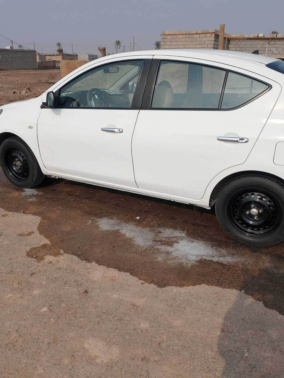 نيسان سني هندي موديل 21 سعر 105 
العنوان البصره بالخصيب 
***********
