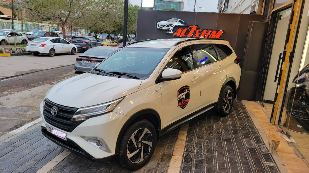 🚗 فرصة ذهبية للبيع – تويوتا روش 2019 🚗
🔥 سيارة عائلية اقتصادية + عملية + اعتمادية من Toyota
موديل: 2019
محرك: 1.5 لتر اقتصادي
قير: أوتوماتيك
عدد الركاب: 7 ركاب
الدفع: خلفي

اللون: ( أبيض )
✨ مميزات تخليك ما تفكر مرتين:
✔ صرفية بنزين ممتازة
✔ مكيف بارد جداً (مناسب للجو الحار)
✔ + بلوتوث + CD 
✔  حساسات
✔ تحكم دركسون
✔ سيارة مرتفعة ومريحة للطرق
🛡️ أنظمة الأمان:
✔ ABS + نظام ثبات
✔ وسائد هوائية
✔ مساعد صعود المرتفعات
📌 الحالة:
🔹 نظيفة جداً / استخدام شخصي
🔹 (خالي حوادث )
🔹 جاهزة للاستخدام فوراً
💰 السعر: (168) – قابل للتفاوض للجادين
📍 الموقع: (بغداد )
📞 رقم التواصل: ( *********** )
⚡ ملاحظة: سيارة مناسبة للعائلة والسفر، عملية وتتحمل، وقطعها متوفرة ورخيصة بغداد, العراق
