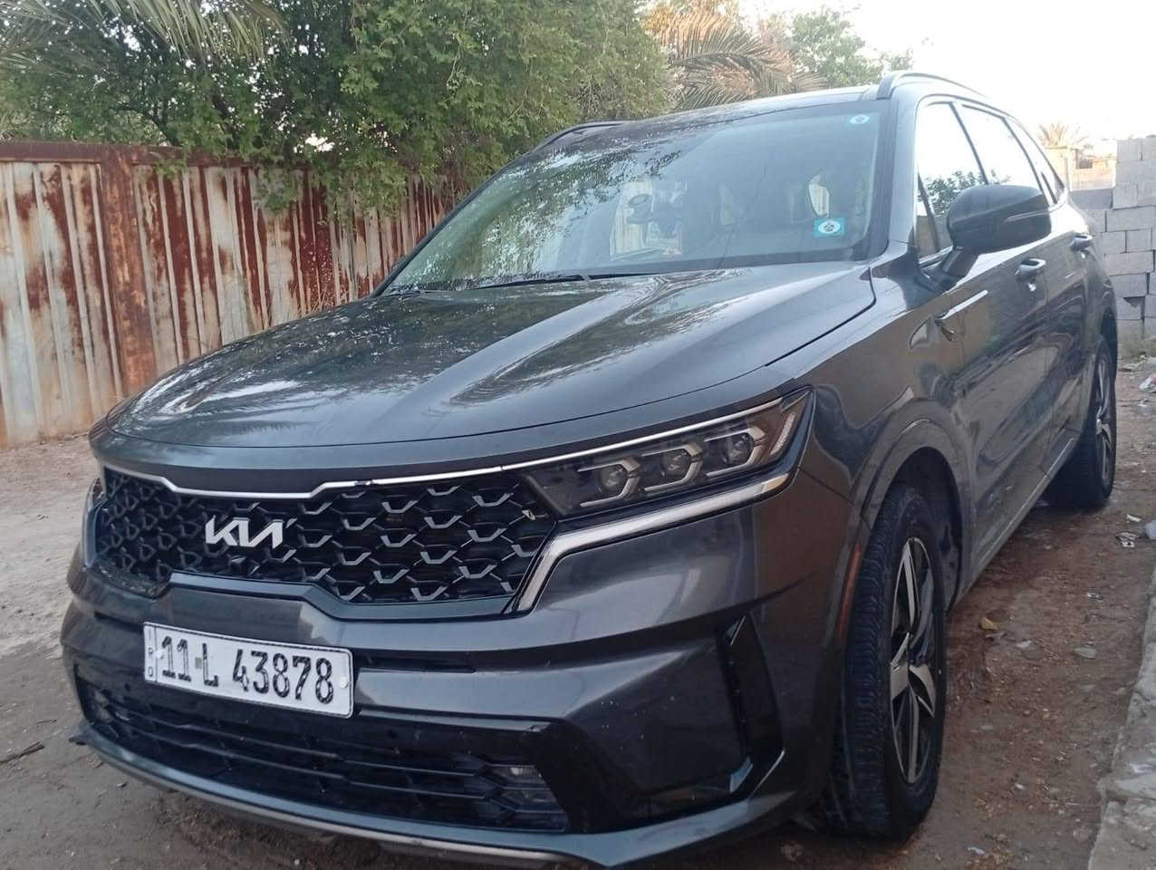 سورنتو للبيع مديل 2022رقم بغداد سيره فول موصاف بنرمه رقم صاحبه ***********
