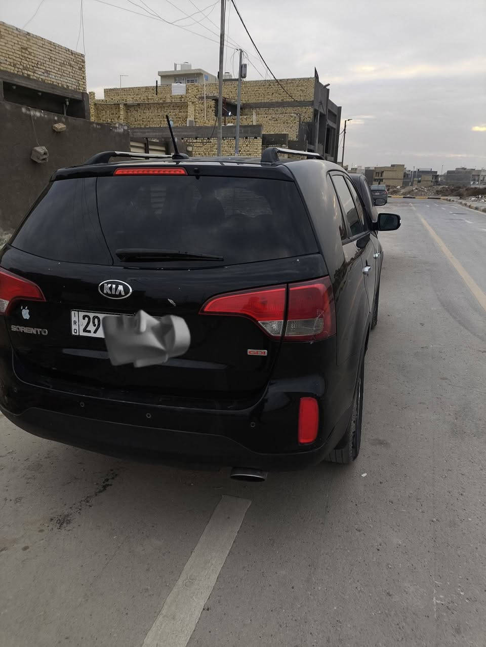 سورنتو موديل 14 مكينه كير تخم تاير حداديه كله جديد رقم واصط انكليزي مداور ثاني يوم مكينه 2400 سياره جاهزه من كل نواحي 

وارد امريكي Gdi 
حادثها بدون دواخل بنيد وجاملغ 
سعرها 130وبيها قليل مجال 

رقم صاحب سياره ***********
