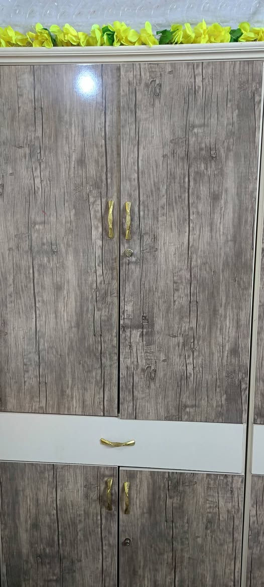 غرفة نوم تركي نضيفه الكنتور ٣قطع حيل بس الجرباية بيهة ضرر شراي تعال خاص


**إذا كنت صاحب هذا الإعلان وتريد حذفه لأي سبب، رجاءا أرسل رسالة إلى الدعم الفني**