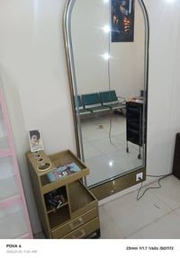 مرايات • كراسي تسريحة • جهاز ازالة تاتو