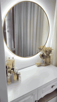 السلام عليكم..
غرفة نوم كانتري مثل ماموضح بالمنشور 
مع الدوشك والبرده ٣ قطع قياساتها طول مترين ونص والعرض ٣ بس ترهم لشباك متر ونص لان تكسير 

السعر ٨٥٠ الف 
المكان الشرطة الرابعة


**إذا كنت صاحب هذا الإعلان وتريد حذفه لأي سبب، رجاءا أرسل رسالة إلى الدعم الفني**