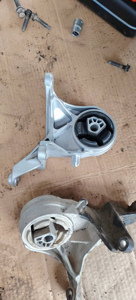 🚙شفر اكونكس ...
🫵🏻 تبديل كازكيت 
🫵🏻 تبديل وشر دكشن بارد 
🫵🏻 تبديل واشر ثلاجه 
🫵🏻 تبديل اذاين الكير 
🫵🏻 تبديل دجات المحرك الجانبيه 
🫵🏻 تبديل جبنة تورباين 
🫵🏻 عمل كراين كورات مع تبديل بلاستك ولف 
#ورشة انور سوزوكي كربلاء الحي الصناعي 
☎***********
☎***********
