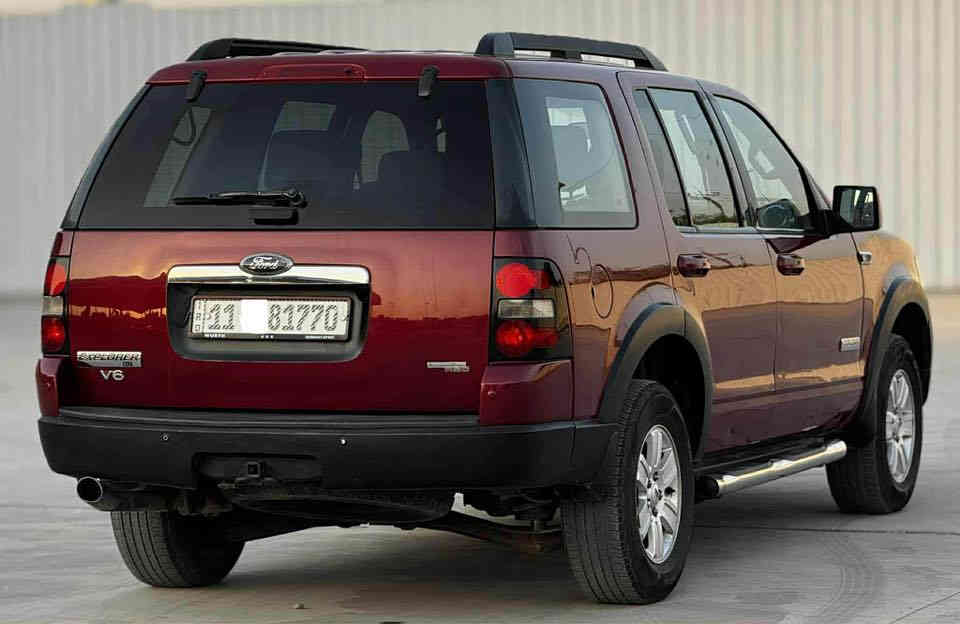 🚘 FORD EXPLORER XLT 🚘
فورد اكسبلور مديل 2007 محرك 6 سلندر رقم بغداد تحويل مباشر مواصفات نص فول XLT بدون حادث صبغ حزام للجمالية 5 راكب تفاصيل اكثر 
للاتصال : ***********
العنوان بغداد البياع
