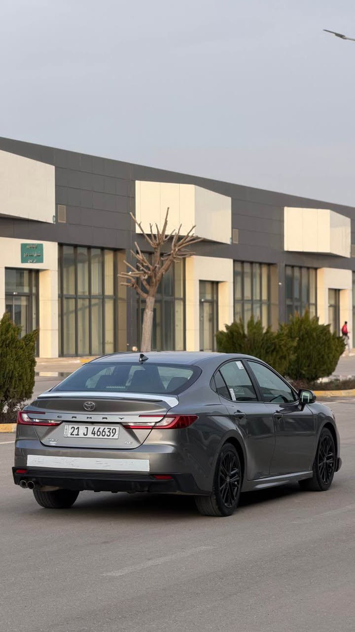 سەرەتا بە ناوی خوا

تۆیۆتا کامری ٢٠٢٥ SE نمونە لە جوانی تەنها بۆنیت بۆیاخە بی ناو یەک پەلە PDR بە جەمەلەخی پیشەوەیە/ بەسمە /رادار / خەتی جادە / تەعدیل سورعە / وایەر لیس / سێ مۆدی لیخورین / هایبریت / شەخال / کوشن جلد / زۆر مواسەفاتی تر . بە شەرتی هەمو گیان ئیش بکا / تا ٢٠٣١ رەقەم و ژنیگەو بانی تازە ٤٥ هەزار کم رۆشتوە . *********** السليمانية, العراق
