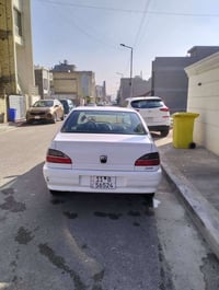بيجو • ٢٠٠١ • رقم انكليزي