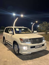 لاندكروزر VXR • ٢٠١٥ • ماشي ٩٠٠٠٠​‏​‏​‏​‏​‏​‏​‏​‏​‏​‏​‏​‏​‏​‏​‏​‏​‏​‏​...