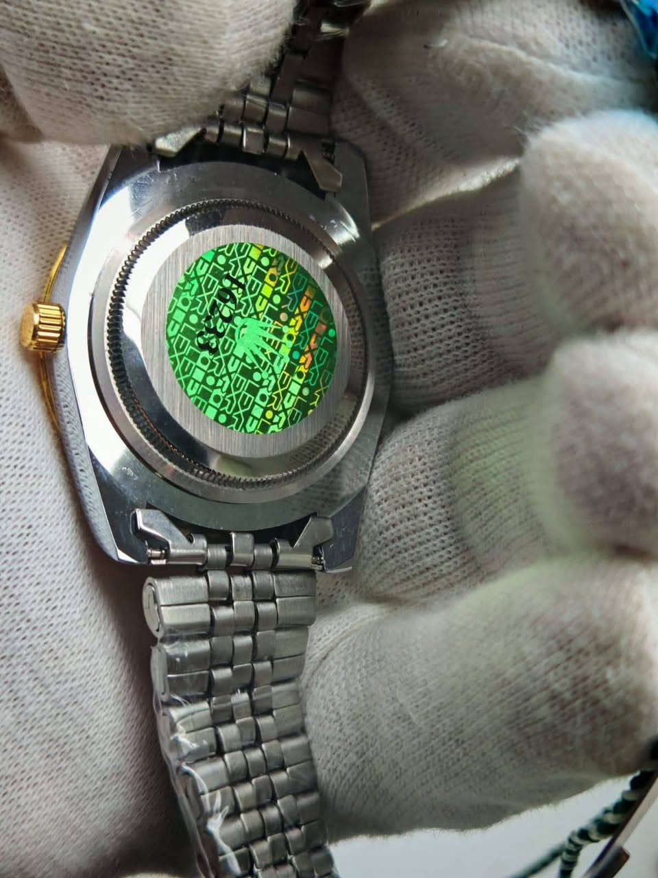 مزاااااااد مزااااااااااد 
اخواني الكرام لدينا لكم اليوم ساعه انيقه وجميله وغنيه عالتعريف الساعه رولكس دي جست الانيقه
 
يبدا المزاد الان وينتهي اليوم ساعه 3 ليلا

فتحة باب الساعه 10 دولار واقل رفعه 5 دولار 

الساعه كوبي كوالتي عالي جدا جدا جدا 

بطاريه
 
مكينه ياباني 

منفذ شهري

قطر 41

عقارب لامينوس

طلاء ثابت

ضد الماء 

سير جوبلي

مختمه بالكامل

تاتي مع علبه حافظه 
يوجد توصيل لجميع المحافظات في العراق 
اتمنى التوفيق للجميع


**إذا كنت صاحب هذا الإعلان وتريد حذفه لأي سبب، رجاءا أرسل رسالة إلى الدعم الفني**