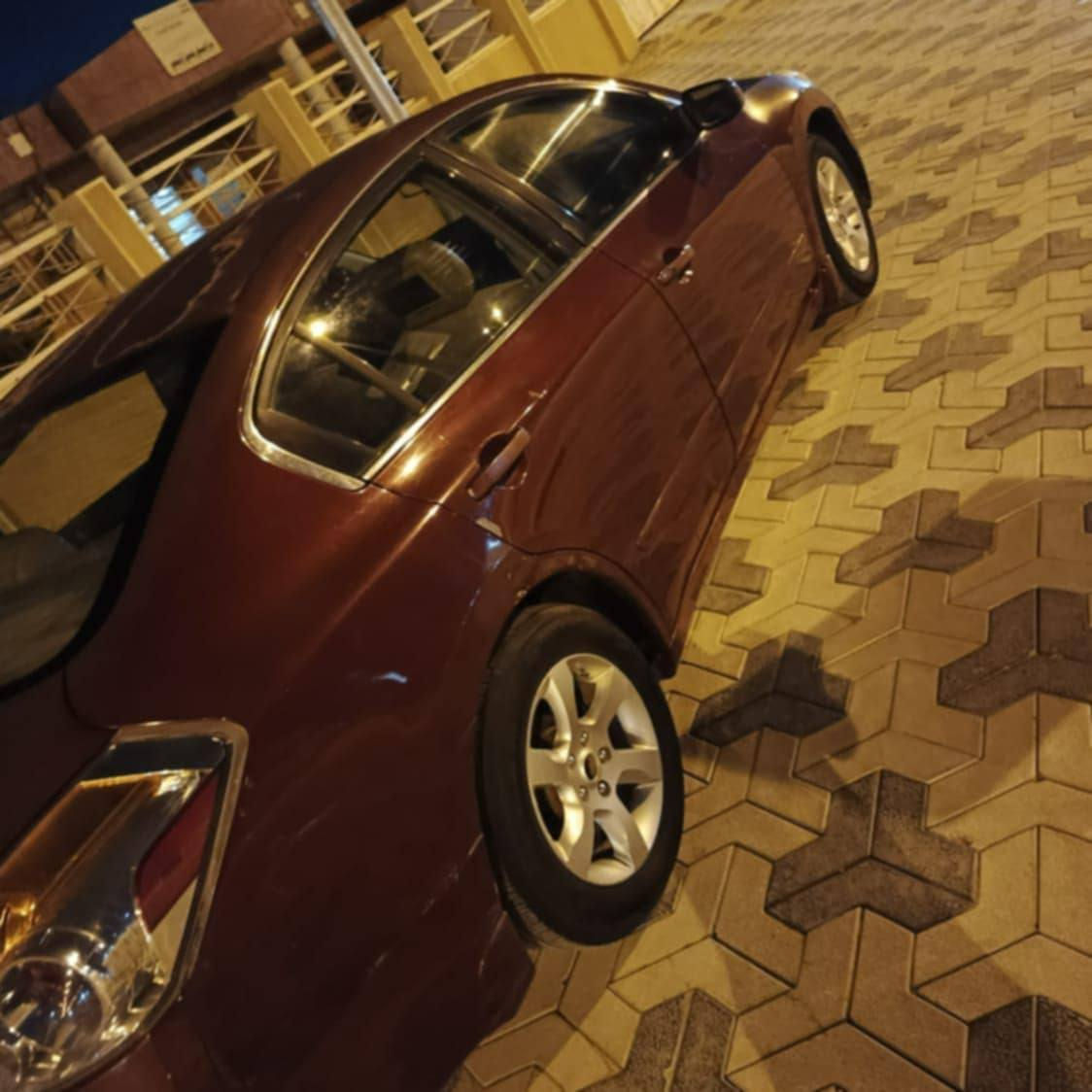 سلام عليكم نيسان التما سياره بدون صبغ بلاديه كير محرك شرط تبريد هيتر شغال مكانهه بغداد السعر ٧٤ وبيه مجال ***********
