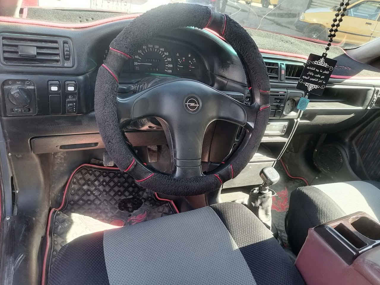 سعر 38 وبيها مجال


**إذا كنت صاحب هذا الإعلان وتريد حذفه لأي سبب، رجاءا أرسل رسالة إلى الدعم الفني**