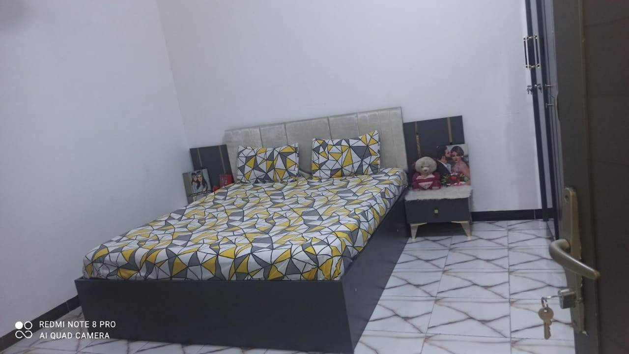 السلام عليكم بيت للبيع البو حجر قرب مدرسة اكد
المساحه 110 مربع ركن

بناء ابلوك درجه اوله

رباط +لنتن +سقف كونكريت +البيتونه كونكريت +دنك للتقويه يعني شغل مرتب

غرفه +براني +مطبخ +هول +الطارمه مرتبه واسعه بلضافه للحمام خارجي وداخلي 

تكدر تبني فوك حسب حسابه

الخدمات ماي بلباب كهرباء متوفره

عوزه نوقوصات بسيطه

الكاع اصوليه من الحكومه والعشائر

***********
