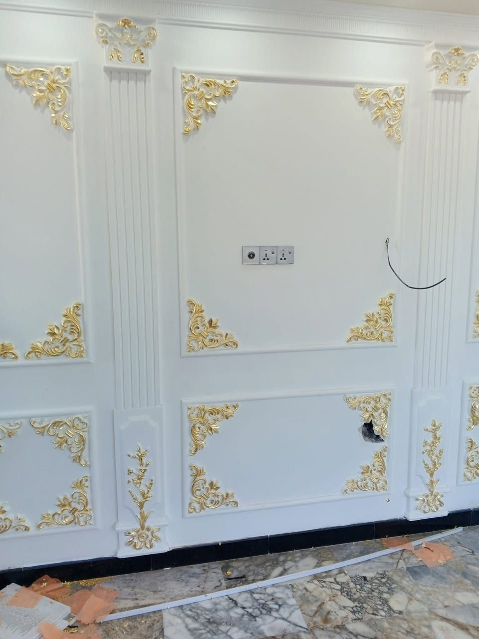 السلام عليكم صباغ متفرغ شغل درجه اولى استلام مهندس صبغ طلس سنفره رطوبه بديل الخشب بديل الرخام  ورق جدار كل انواع الصبغ  قطعي أو يوميه الاستفسار ***********

***********
