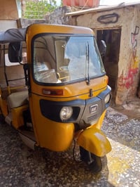 تكتك البيع موديل 18وطلعه19وكيل عماره 3700وبيهء مجال07749084571