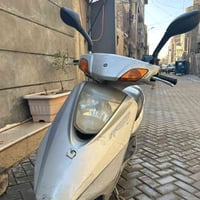 دراجه بريز للبيع دراجه ما مفتوحه ولا بيها اي شي و كفرات وكاله جيب فيتر...