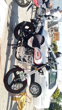 ساو للبيع السعر 1,650 وبي مجال/07832053962