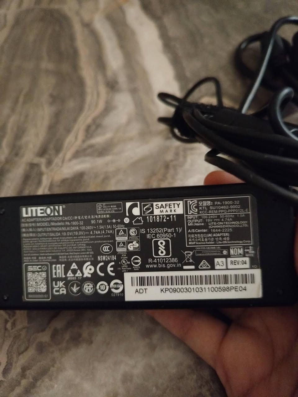 للبيع شاحنة لابتوب Acer أصلية 90 واط 19V شغاله

السعر 45 الف وبيه مجال معقول

موقعي ميسان
+964 774 488 2764


**إذا كنت صاحب هذا الإعلان وتريد حذفه لأي سبب، رجاءا أرسل رسالة إلى الدعم الفني**