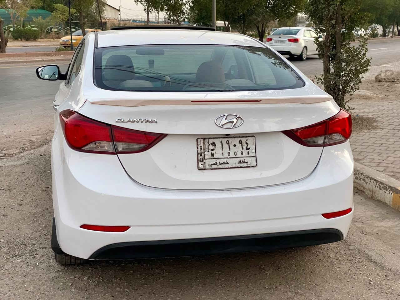 النترا خليجي ٢٠١٥
فول مواصفات 
فتحه  
تبريد قطعتين 
لد امامي خلفي 
خمسه ويل 
فول تحكمات 
داخل صاج 
اشاير بلمري +مري شفط
كفاله عامه من الصبغ والتبديل 
رقم بغداد 
سعر ب١٣١ وبيها مجال 
رقم ***********
